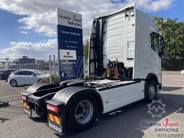 Trattore stradale standard Volvo FH 500 - Globetrotter XL - I-SAVE - 2x TANKs