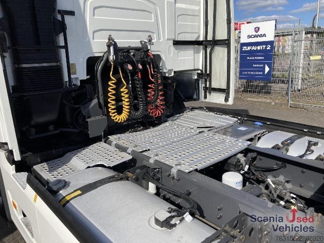 Trattore stradale standard Volvo FH 500 - Globetrotter XL - I-SAVE - 2x TANKs