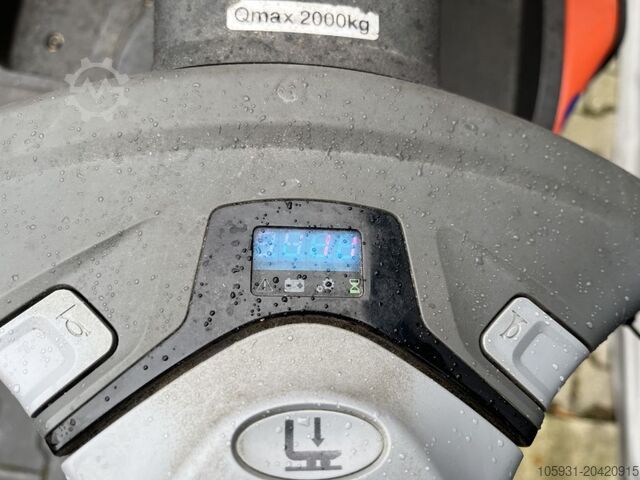 Chariot élévateur à basse altitude BT LPE200