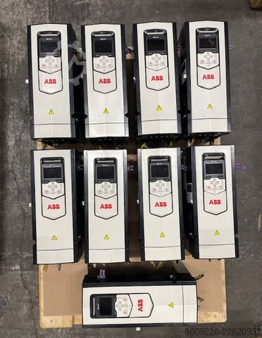 Jednostka sterująca ABB ACS880-01-025A-3 Frequency Converter 400V 25A – 14 pcs