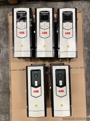 Jednostka sterująca ABB ACS880-01-025A-3 Frequency Converter 400V 25A – 14 pcs