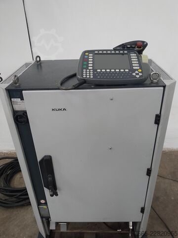Robot przemysłowy KUKA KR16-2 KRC2 ED05