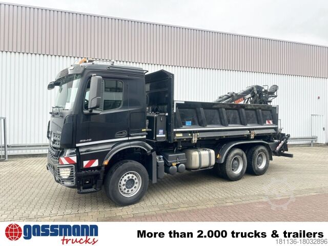 Kipper LKW Mercedes-Benz Arocs 3345 K 6x4, Heckkran Hiab Jonsered 1300RS79,