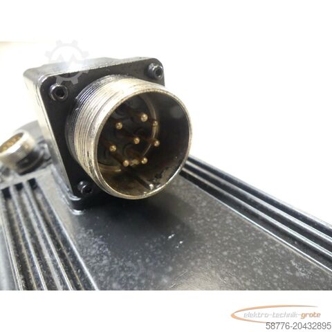 Indramat motor Indramat MAC090C-1-GD-1-B/110-A-2/-I01250/SO13 Motor SN: MAC090-42934