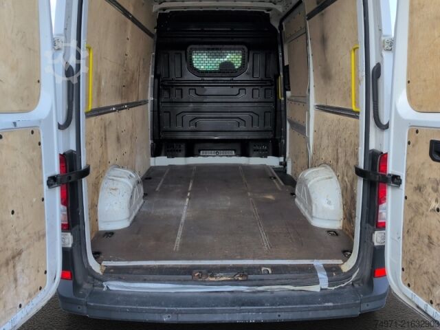 Kastenwagen VW Crafter Kasten MR3640mm+Hoch 3,5t*R-Kam Klima