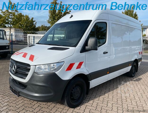 Furgon z wysokim dachem MERCEDES-BENZ Sprinter 316 CDI L2H2/ AC/ Navi/ Cam/ AHK 3.5t