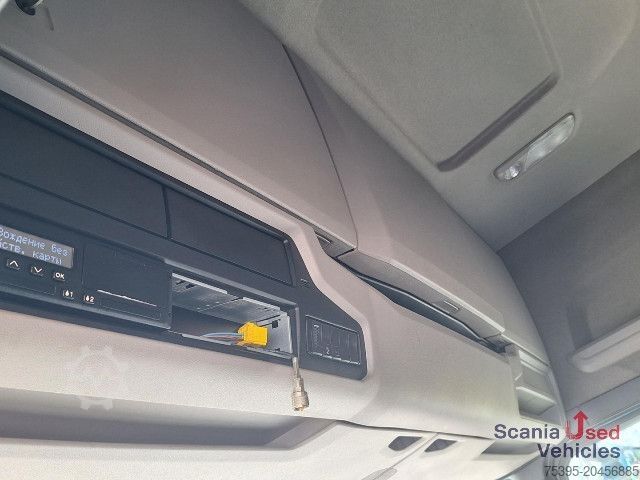 Nagy térfogatú nyergesvontató Scania R 450 A4x2EB Lowliner Smart 2 !!