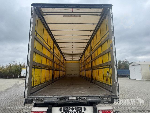 Auflieger mit Pritsche & Plane Schmitz Cargobull Curtainsider Standard