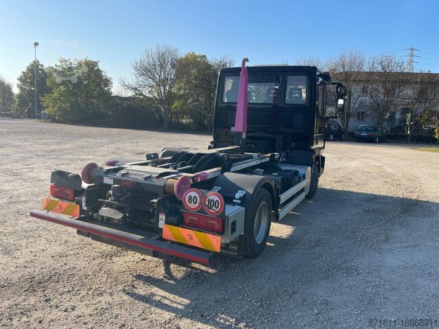 Abrollkipper IVECO IVECO EUROCARGO 75E18 CON SCARRABILE NUOVO
