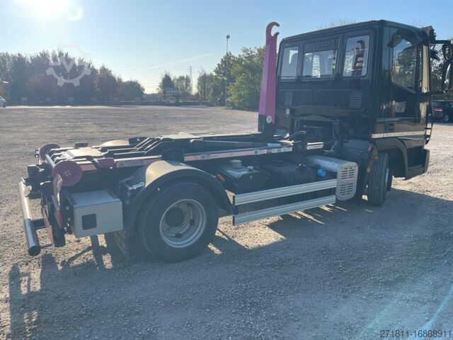 Haakarm vrachtwagen IVECO IVECO EUROCARGO 75E18 CON SCARRABILE NUOVO