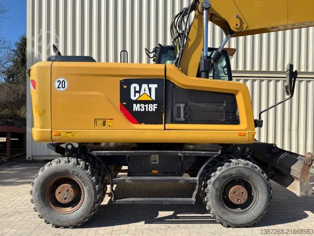 Mobile excavator CATERPILLAR M318F / 9.852 H / Deutsche Maschine