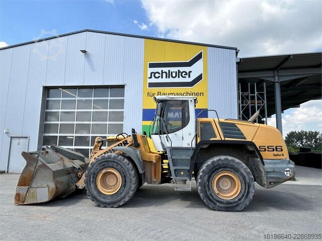  Liebherr L556