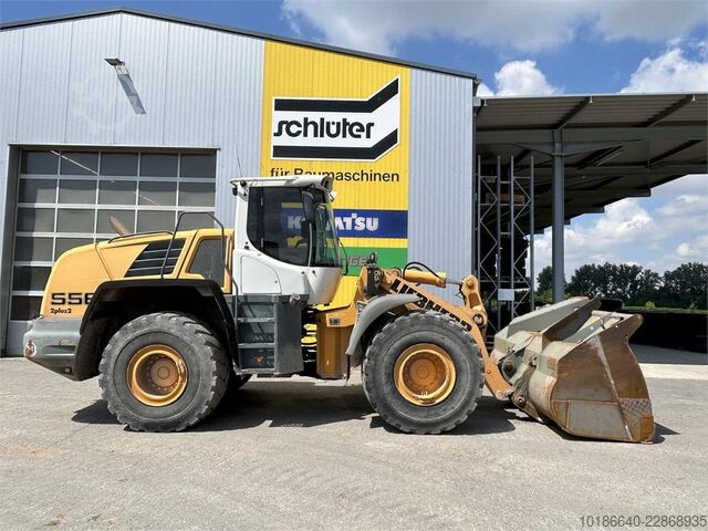  Liebherr L556