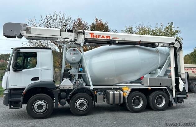 Lastbil med betongblandare Mercedes-Benz Arocs 3746, Remmel 9m³ mit Förderband