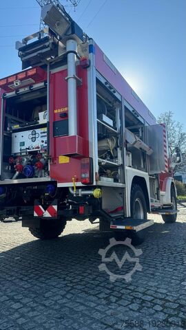 Πυροσβεστικό όχημα Iveco Magirus HLF 20