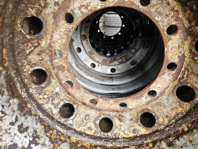 2010 HANKOOK TL 10 / AANHANGWAGENBAND 445/65 R 22.5 / 4 STUKS / 12/13 MM PROFIEL. HANKOOK TL 10 / TRAILER BAND 445/65 R 22.5 / 4 STUKS 1...