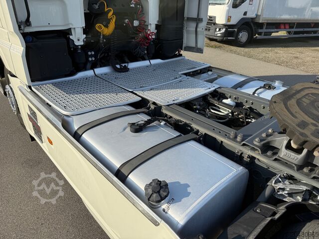 Standart yol çekici DAF xf 480