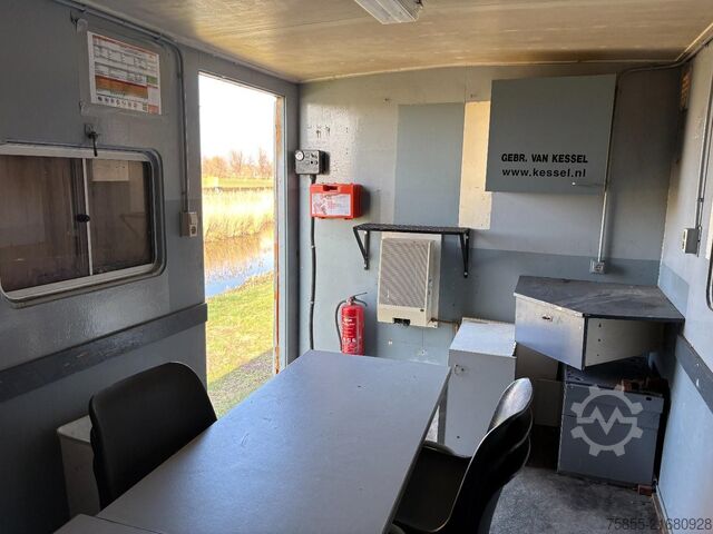 Gesloten bak Renault MIDLUM 280-16 L Boxtruck / Manual / 341.000 KM ...