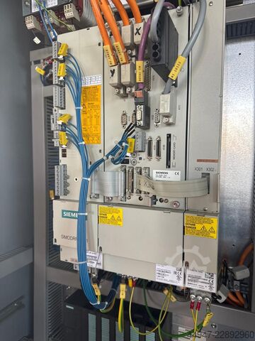 Centre d’usinage vertical DECKEL MAHO DMC 103 V