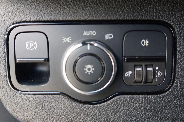 Furgão frigorífico Mercedes-Benz Sprinter 317 Koel/Vries/Verwarmen met nachtaans...