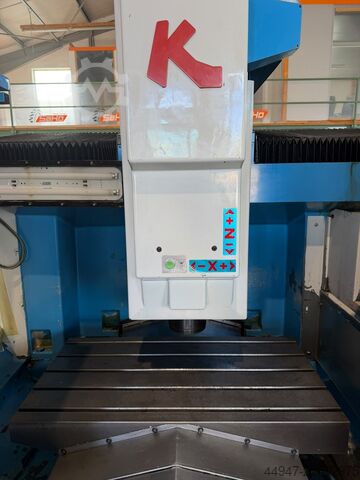 Centro de maquinação vertical KONDIA HM 1060