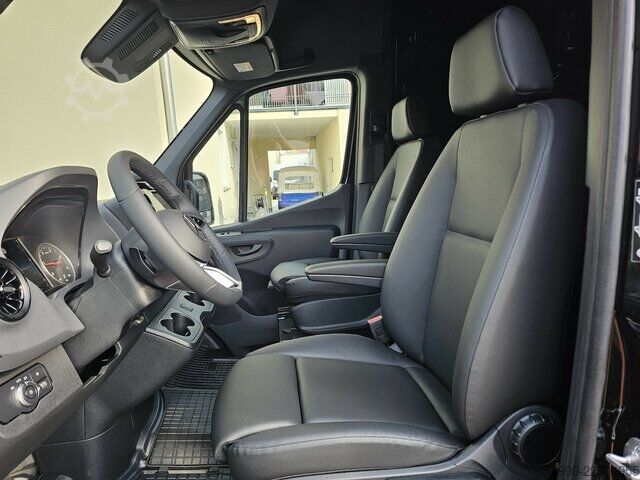 Fourgon Mercedes-Benz Sprinter 319 CDI 4x4 Allrad 9-G Automatik L4H2