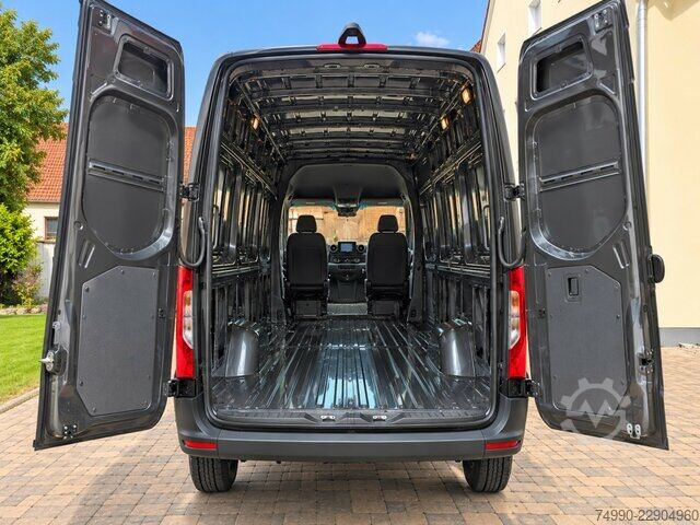 Fourgon Mercedes-Benz Sprinter 319 CDI 4x4 Allrad 9-G Automatik L4H2