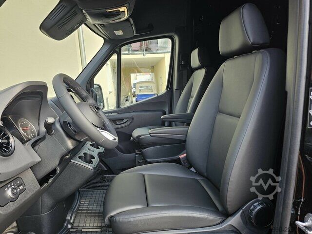 Fourgon Mercedes-Benz Sprinter 319 CDI 4x4 Allrad 9-G Automatik L4H2