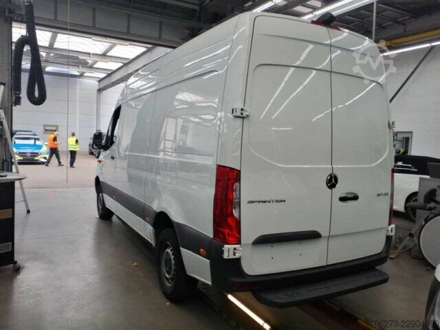 Fourgon Mercedes-Benz Sprinter 317 CDI,L2H2,Automatik,Kamera,Navi
