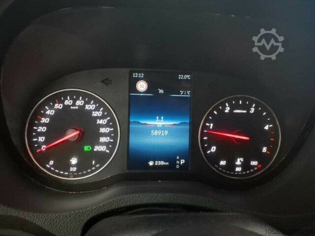 Fourgon Mercedes-Benz Sprinter 317 CDI,L2H2,Automatik,Kamera,Navi
