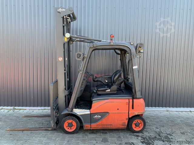 Stivuitor electric cu 4 roți Linde E16P-02