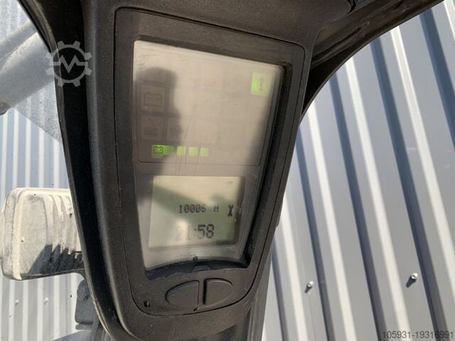 Ηλεκτρικό περονοφόρο 3 τροχούς Linde E14-01