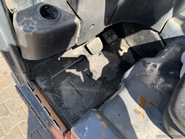 Ηλεκτρικό περονοφόρο 3 τροχούς Linde E14-01