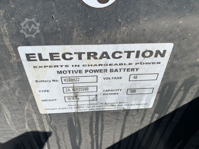 Ηλεκτρικό περονοφόρο 3 τροχούς Linde E14-01