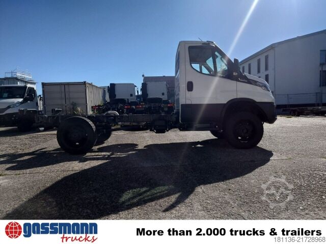 Șasiu de dubă Iveco Daily 70S18HA8 WX 4x4, 5x VORHANDEN!