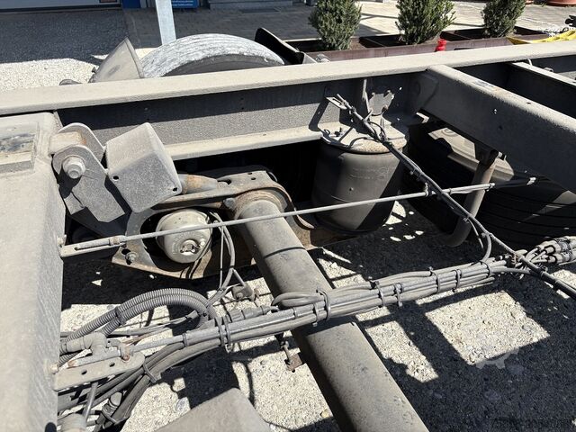 Trailer swap chassis sonstige BDF Multiwechsler Verzinkt Breitreifen