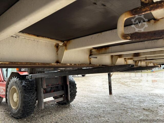 Swap body open Krone Plattform 7,82m mit Steckrungen mittig