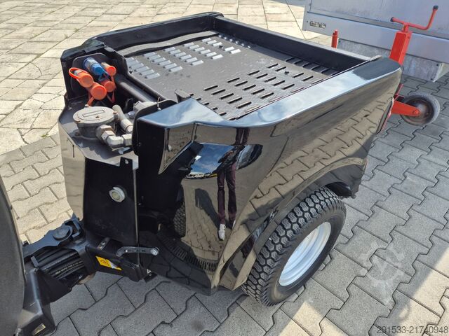 Tractor municipal Kärcher MIC 34C - TIPP TRAILER