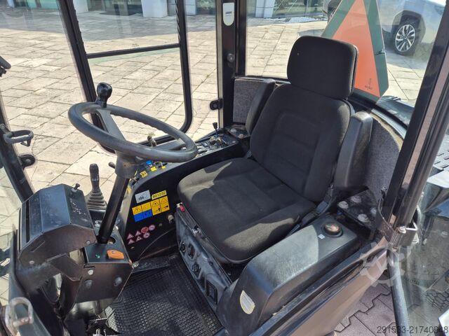 Tractor municipal Kärcher MIC 34C - TIPP TRAILER