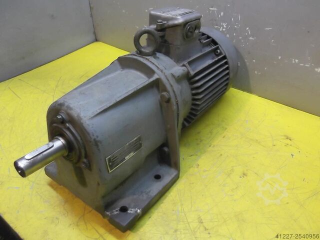 Geared motor 1.5 kW 143 rpm Bauer D041/145