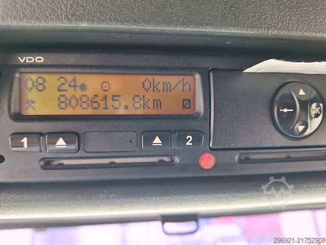 Skåpbil MAN TGL 8.180N