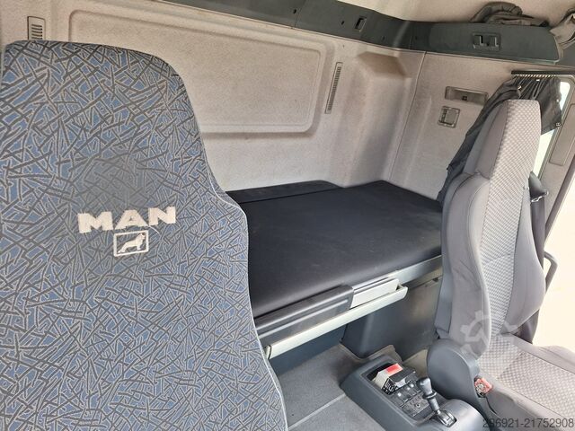 Skåpbil MAN TGL 8.180N