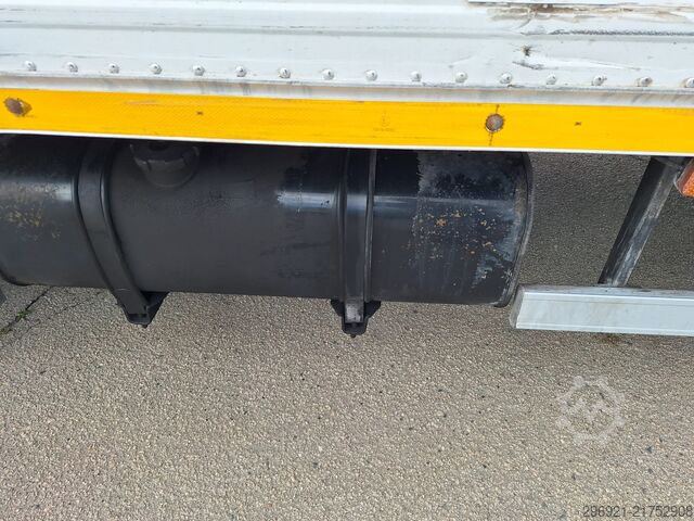 Skåpbil MAN TGL 8.180N