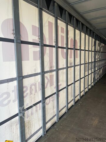 Semirimorchio con telone Schmitz Cargobull SCB S2 SCS 18/1-13.62 Curtainsider