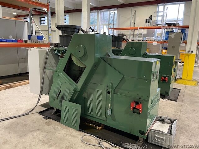 Skruvtillverkningsmaskin INGRAMATIC RP1