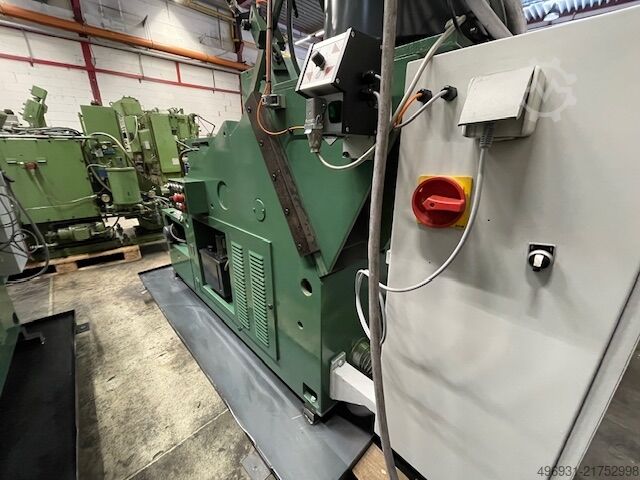 Skruvtillverkningsmaskin INGRAMATIC RP1