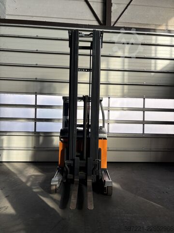 Wózek reach truck Still FM-X17