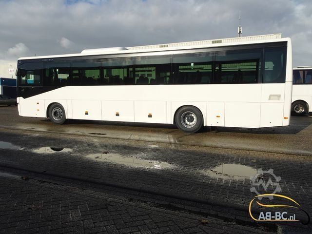 Intercitybus IVECO NEU Crossway 55 Sitze Luxuspolsterung