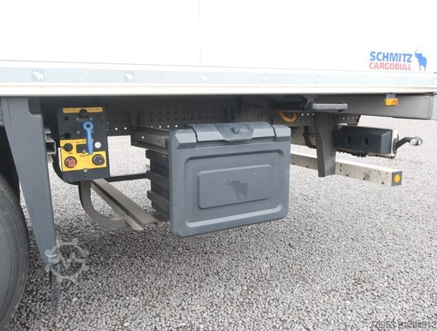 Naczepa chłodnia Schmitz Cargobull SKO 24 Rohrbahn Liftachse Carrier Vector HE19