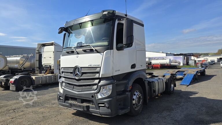 Standard nyergesvontató Mercedes Benz Actros 1845   MOTORSCHADEN